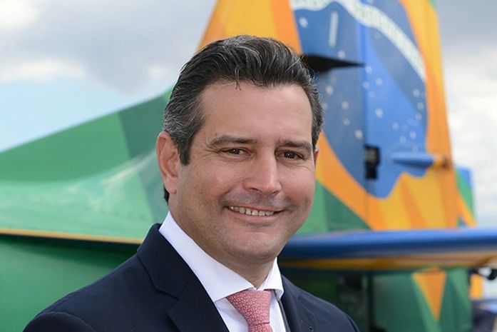 Ministro vira aposta da oposição para Senado