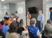 Pacientes visitam Centro de Hemodiálise de Penedo e conhecem equipe responsável pelo serviço
