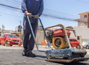 Tapa-buraco: Prefeitura aplica 1.500 toneladas de asfalto em mais de 90 ruas em novembro