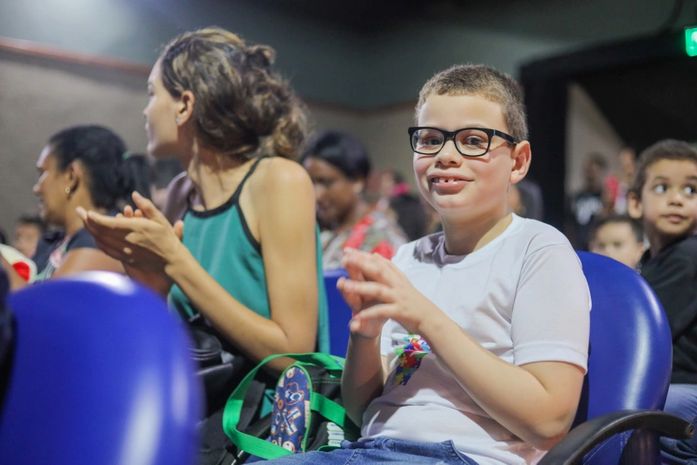 Semuc abre inscrições para sessão de cinema voltado para público PCD e 60+