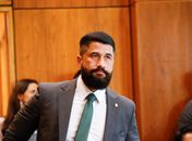 Deputado que apoia o golpista Bolsonaro quer salvar a “democracia fragilizada”