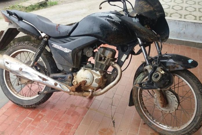 Motocicleta havia sido roubada na zona rural de Lagoa da Canoa