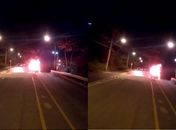 Carro pega fogo depois de motorista colidir em gelo baiano na Avenida Pierre Chalita