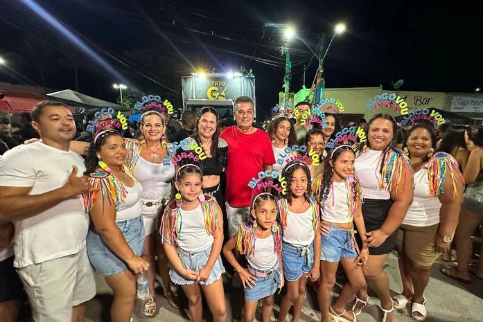 Bloco Vou Furar faz a alegria dos foliões em Branquinha