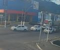 Veja o vídeo do momento em que caminhão desgovernado atinge veículos na Cambona