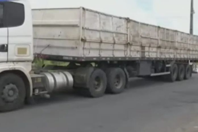 Ciclista morre após ser esmagada por carreta na parte alta de Maceió