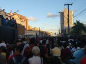 Milhares de fieis participam da solenidade de Corpus Christi