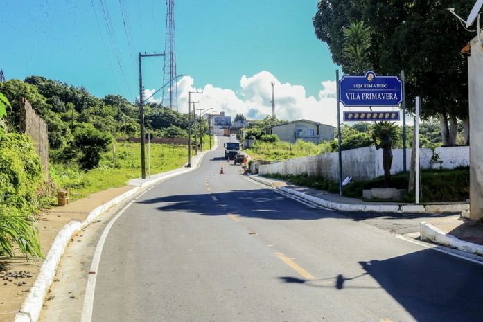 Prefeitura de Penedo e Governo de Alagoas inauguram 4 km de ruas pavimentadas e Centro de Hemodiálise