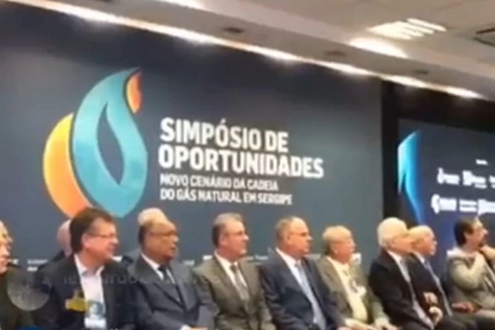 Empresário se mata em evento na frente do governador de Sergipe e de ministro