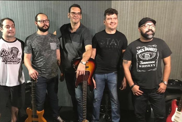 Banda Rapel Sem Corda realiza Live nesta sexta-feira (10)