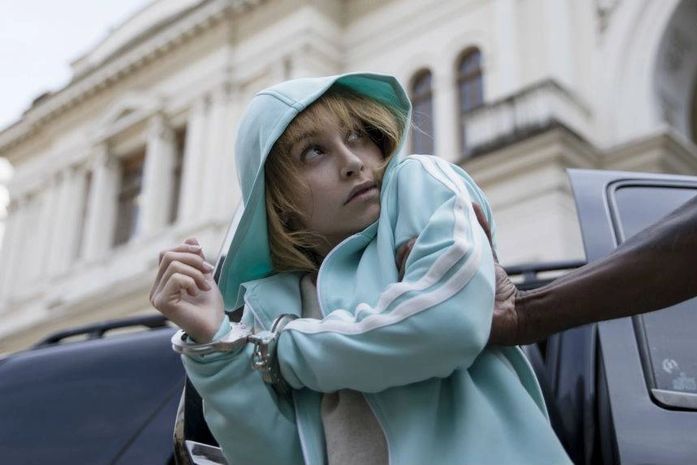 Carla Diaz interpretando Suzane von Richthofen