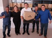 O vice-prefeito e secretário de Assistência Social, Marcelo Palmeira fez a entrega dos equipamentos.