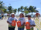 Ações do Projeto Praia Limpa fortalecem limpeza na orla de Maceió
