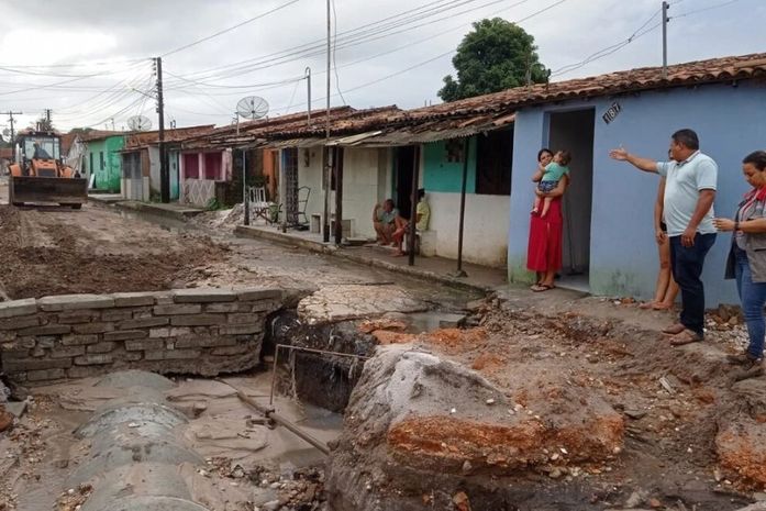 Prefeitura de Penedo atua de forma imediata em relação aos danos causados pelas chuvas