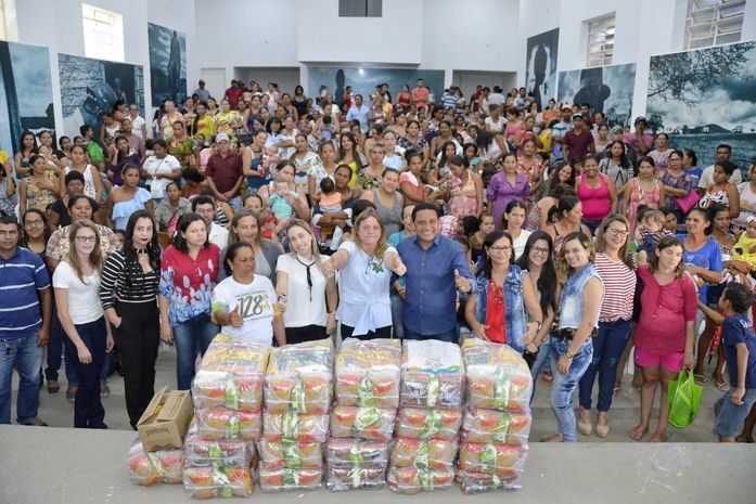 Cerca de 500 gestantes e nutrizes recebem kits nutricionais, em Palmeira dos Índios