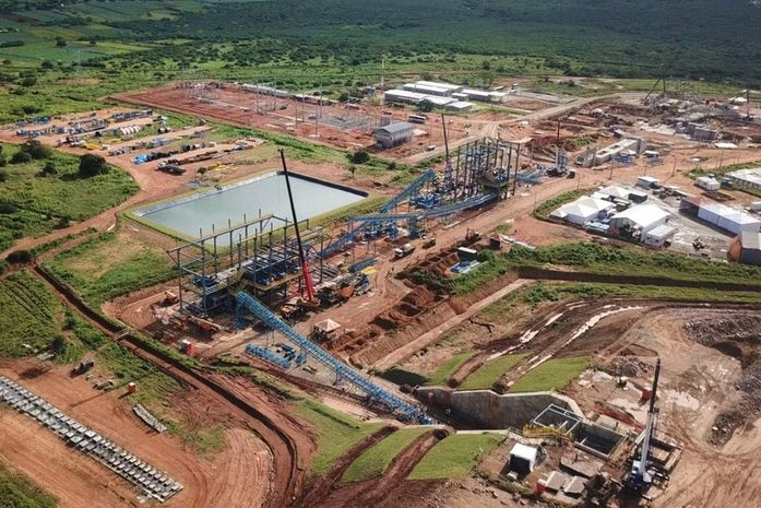 Mineradora Vale Verde tem até 72 horas para prestar esclarecimentos sobre deslizamento de terras