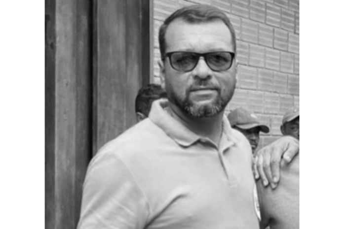 Carlos Alberto Torres, de 49 anos