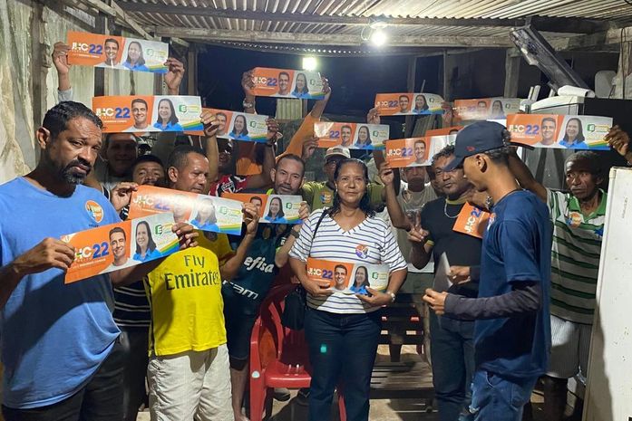 Edlene Ferreira intensifica campanha com adesivaços e ações de rua
