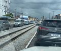 Obra emergencial no Riacho Salgadinho causa congestionamento e caos no trânsito em Maceió