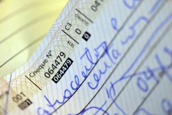 Novas regras do cheque especial entram em vigor neste domingo