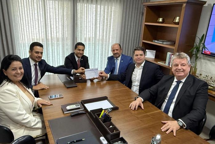 Filiação de Davi ao Republicanos une famílias Albuquerque e Davino e mira o Senado em 2026