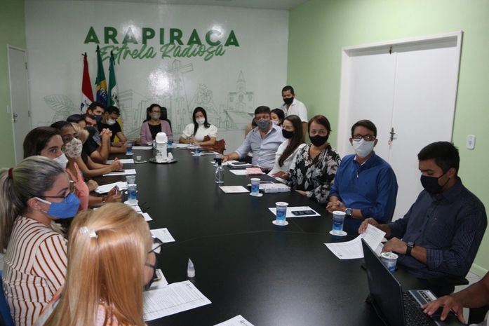 Prefeitura de Arapiraca realiza colegiado de gestor com foco na humanização do Servidor Público