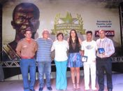 Noite de festa marca premiação de melhores do ano