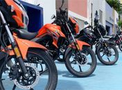 
Avanço da pandemia faz crescer venda de motos no Brasil