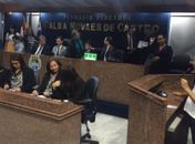 Câmara mantém vetos à LOA e aprova criação de Agência Reguladora