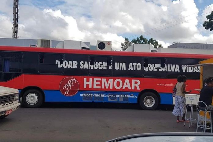 Campanha de doação de sangue leva ônibus do Hemoal ao Centro de Arapiraca