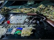 Após ser recebida a tiros, PM apreende cinco armas de fogo e materiais ilícitos em Porto de Pedras
