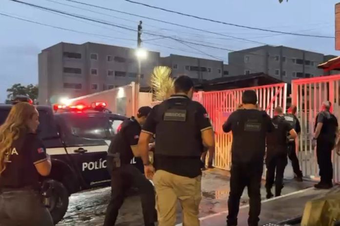 Homem que tentou matar ex e amigo, mas arma falhou, é um dos alvos da Operação Cerco Fechado