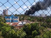 Moradores da região registraram o momento do incêndio