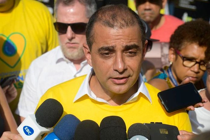 Covid-19: ficar alheio é tão perigoso quanto em pânico, diz secretário