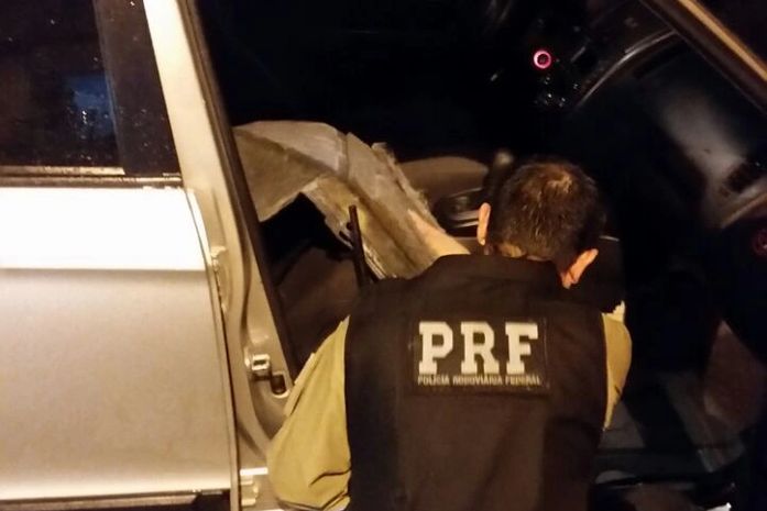 Veículo roubado pela segunda vez é recuperado pela PRF, em Delmiro Gouveia