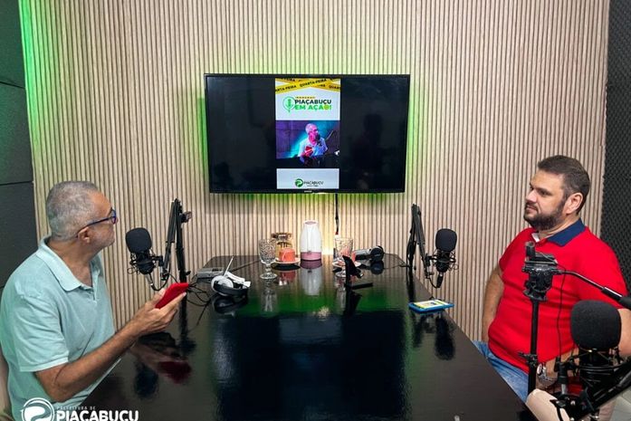 Secretário de Educação de Piaçabuçu fala sobre desafios e metas da educação municipal no programa de rádio “Piaçabuçu em Ação”