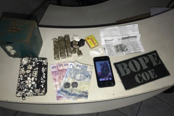 Material apreendido durante as operações