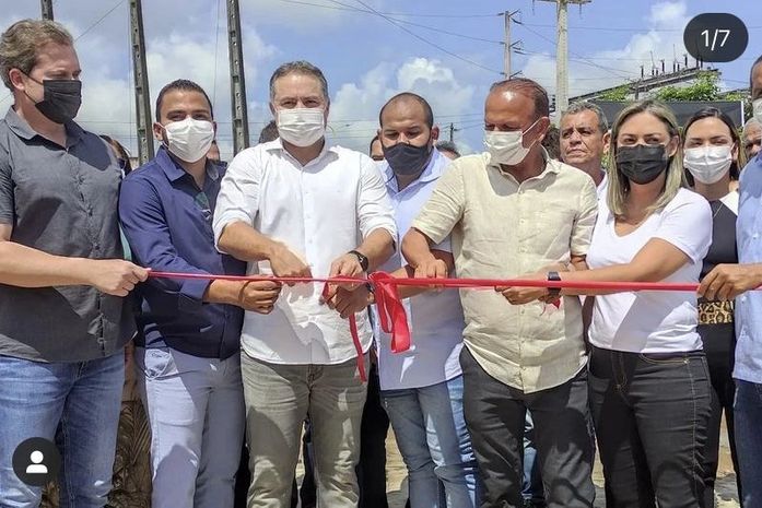 Comitiva participou de várias inaugurações