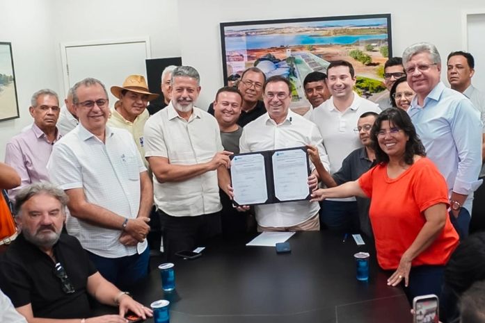 Com apoio de Luciano, Daniel e Lucas Barbosa, Arthur Lira avança em Arapiraca com obras e investimentos em infraestrutura
