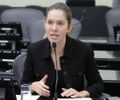 Cibele Moura lamenta feminicídio e reforça combate à violência contra a mulher no Agosto Lilás