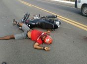 Motociclista erra ultrapassagem, se choca com traseira de caminhão e morre em Santana do Ipanema