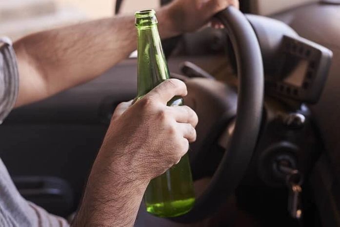 Colisão entre dois veículos termina com prisão de condutor alcoolizado e sem CNH