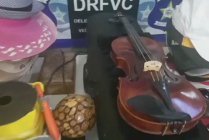 Acusado de arrombar veículos e furtar objetos é preso no Jacintinho