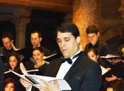 Piano e barítono são as atrações do Concerto aos Domingos