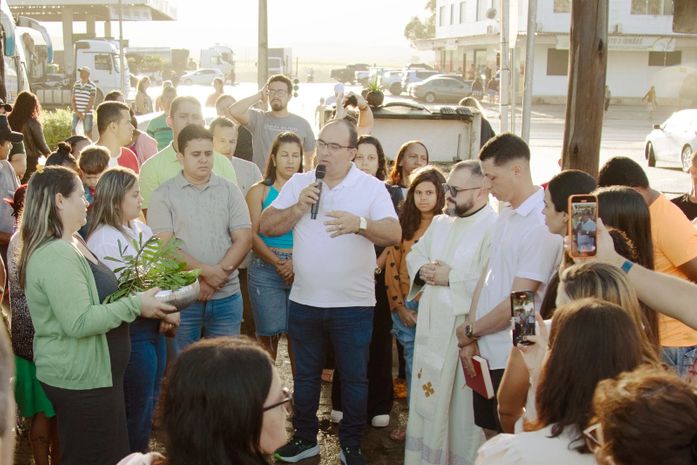 De Junqueiro até Juazeiro: Leandro Silva e esposa prestigiam Romaria de Padre Cícero