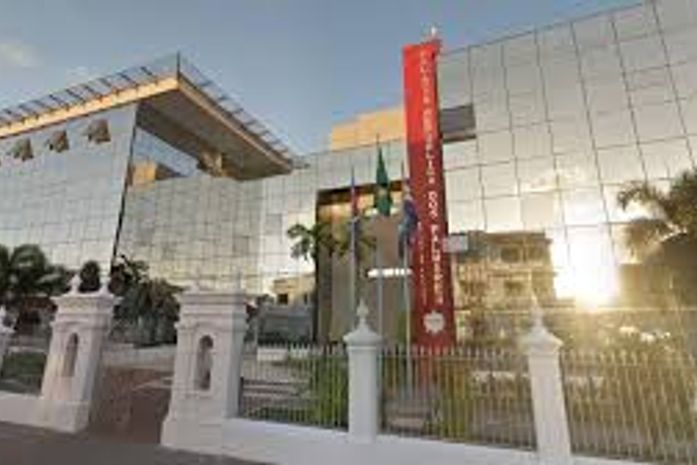 Para evitar a proliferação do(COVID-19), o Palácio República dos Palmares precisa criar medidas de prevenção.