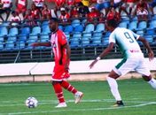 Em fase de reformulação, CRB anuncia renovação de contrato com volante Claudinei