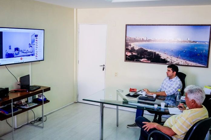 Rui Palmeira e Jose Thomaz Nono se reuniram, por videoconferência, com o Ministro da Saúde, Luiz Henrique Mandetta