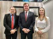 Em Brasília, prefeita de Major Izidoro e deputado Marx Beltrão definem recursos para município