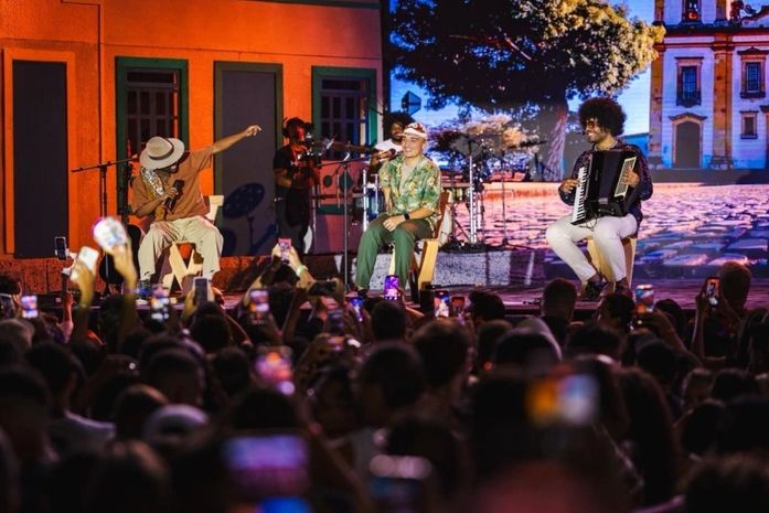 Projeto Dominguinho emocionou o público no Festival Verão Massayó ao celebrar as raízes do forró e a identidade cultural do Nordeste